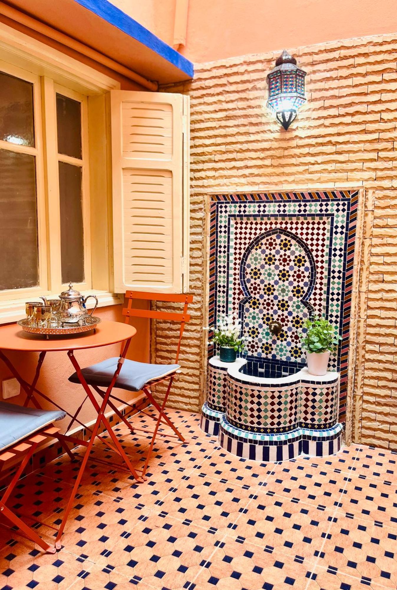 Apartment With Ac, Patio And Rooftop Appartement Climatise Avec Patio Et Toit Terrasse Marrakesch
